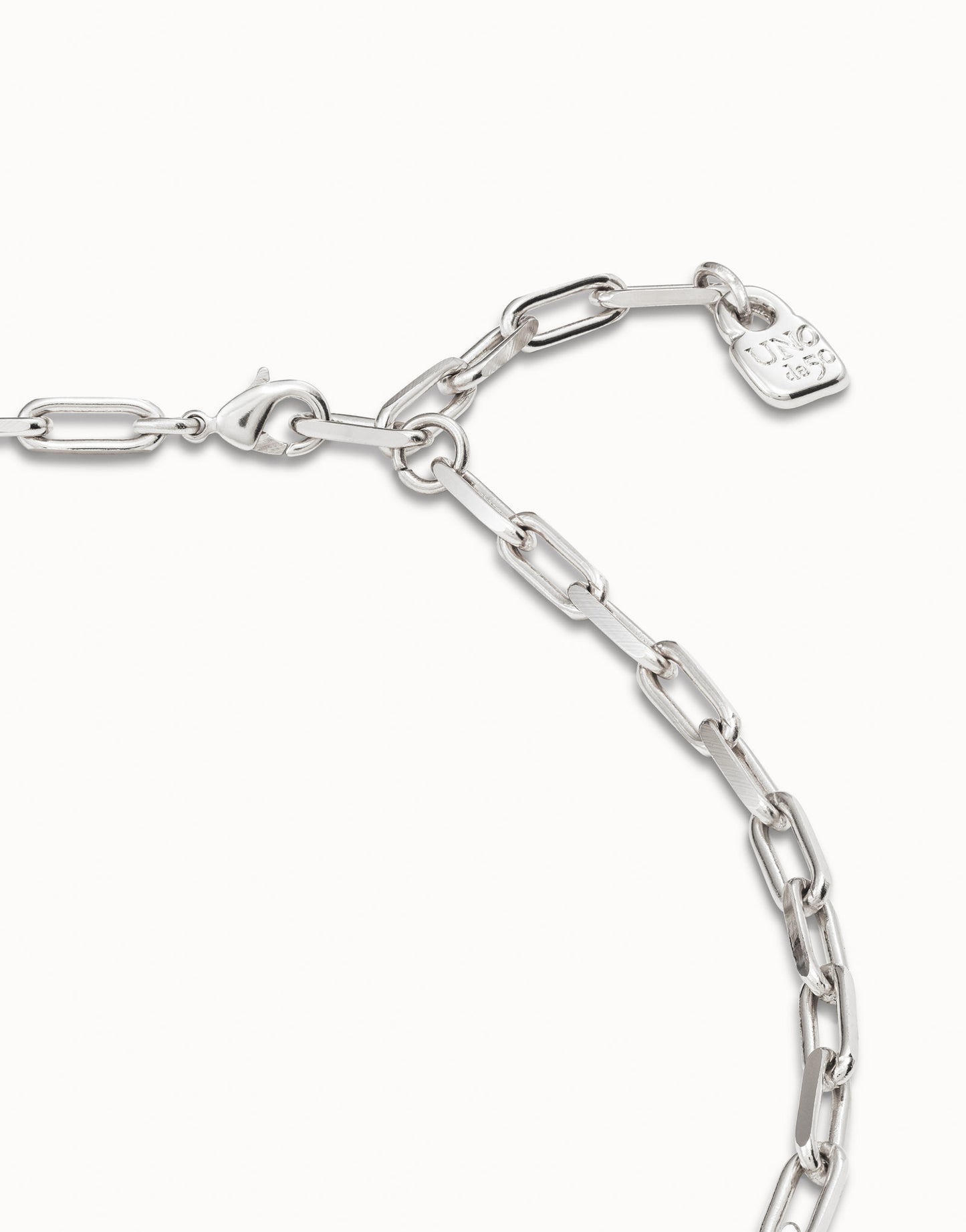 Cadena 9 Necklace