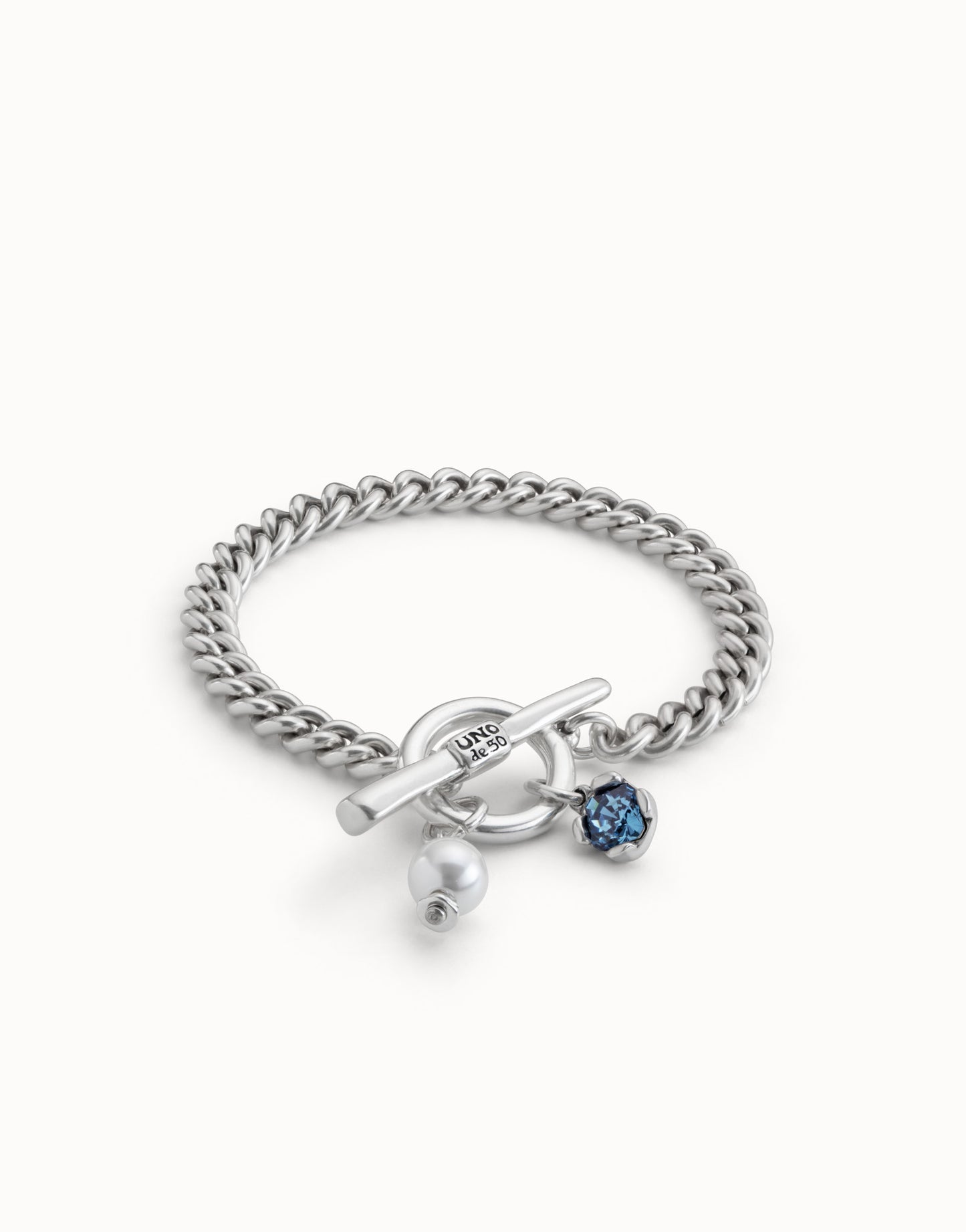 Two Expearltional Bracelet M