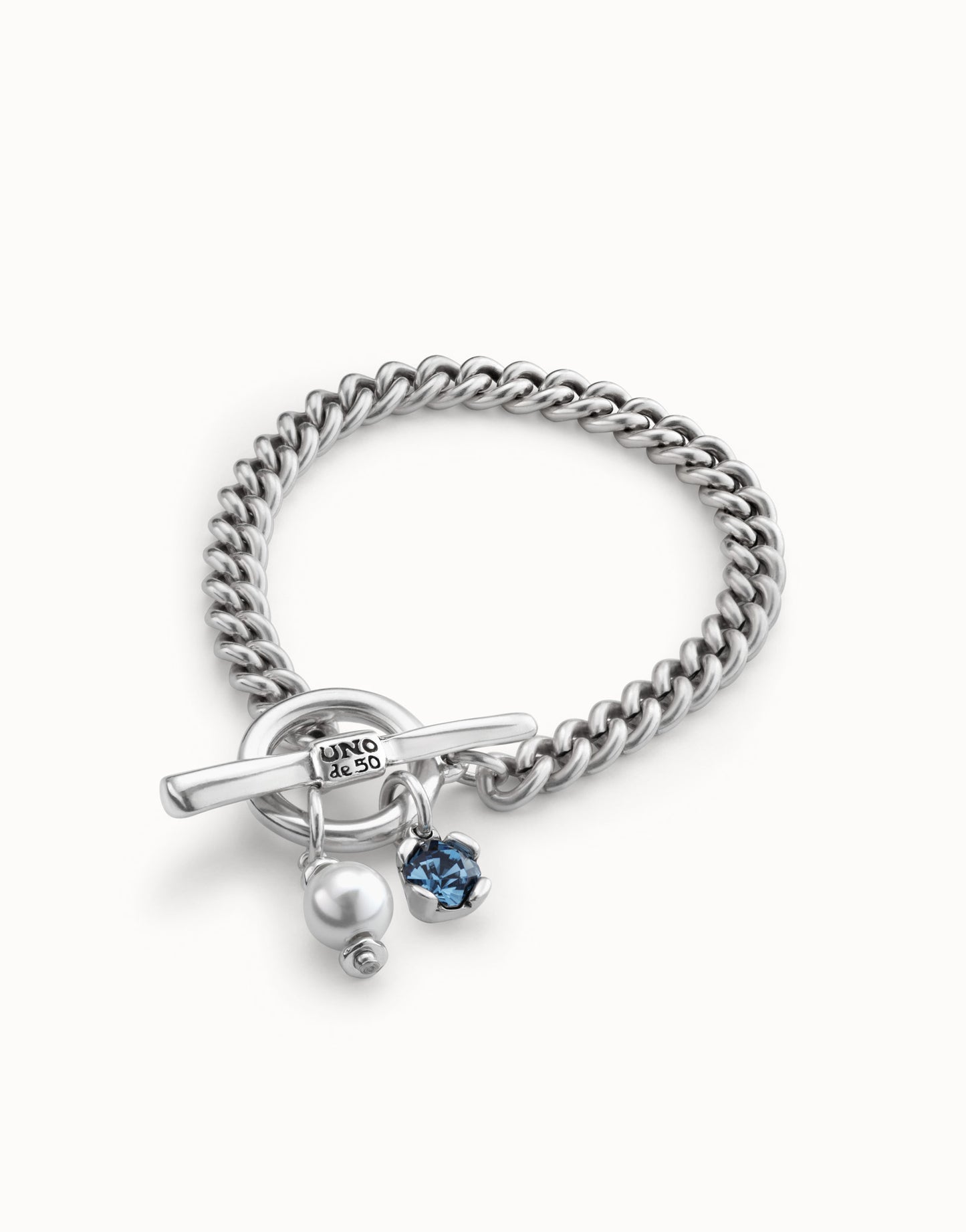 Two Expearltional Bracelet M