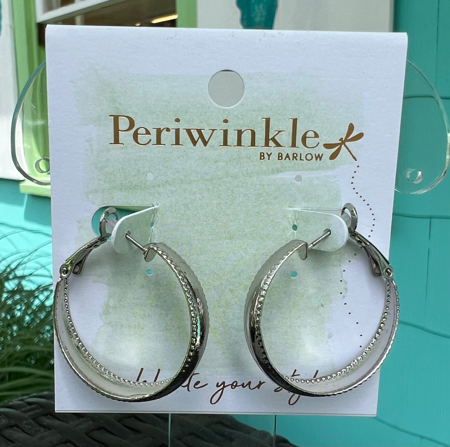 BRIGHT SILVER HOOP