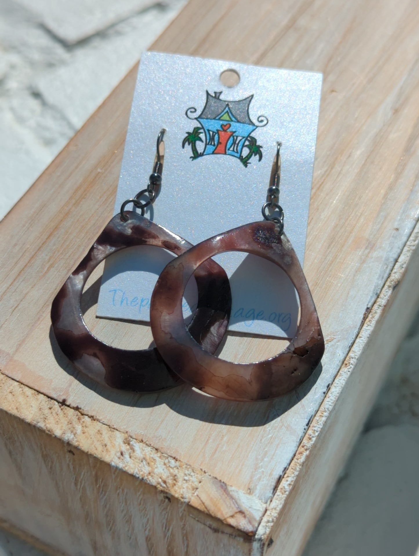 Seas The Ear The Painted Cottage JEWELRY rn-image_picker_lib_temp_d7954825-b075-4477-9738-1c8decb8bc81