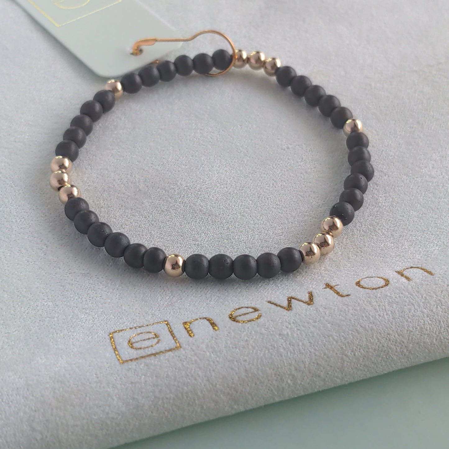 Worthy Pattern 4mm Bead Bracelet | Hematite