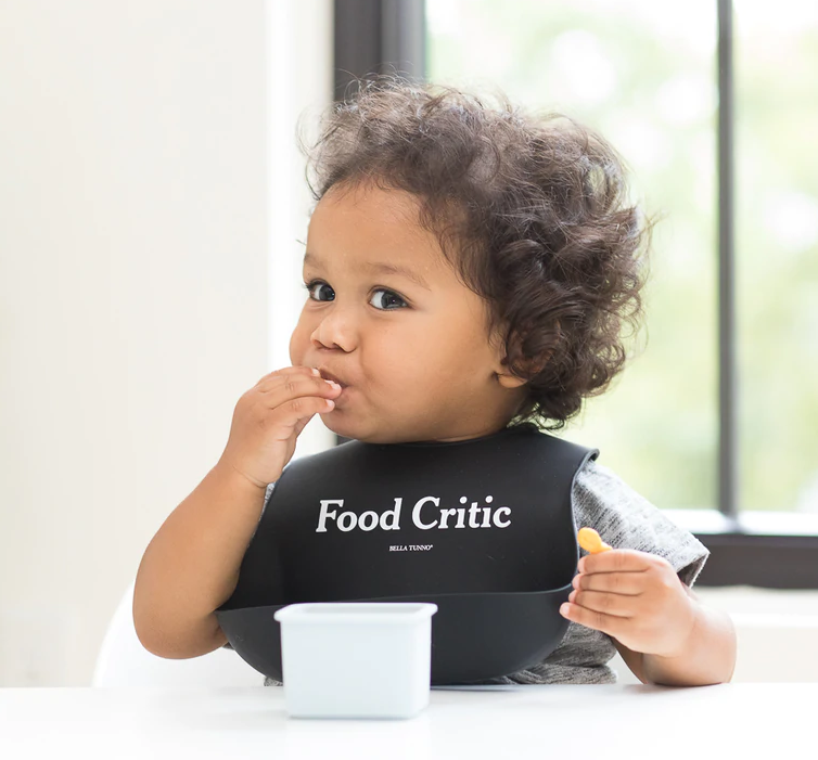 FOOD CRITIC WONDER BIB