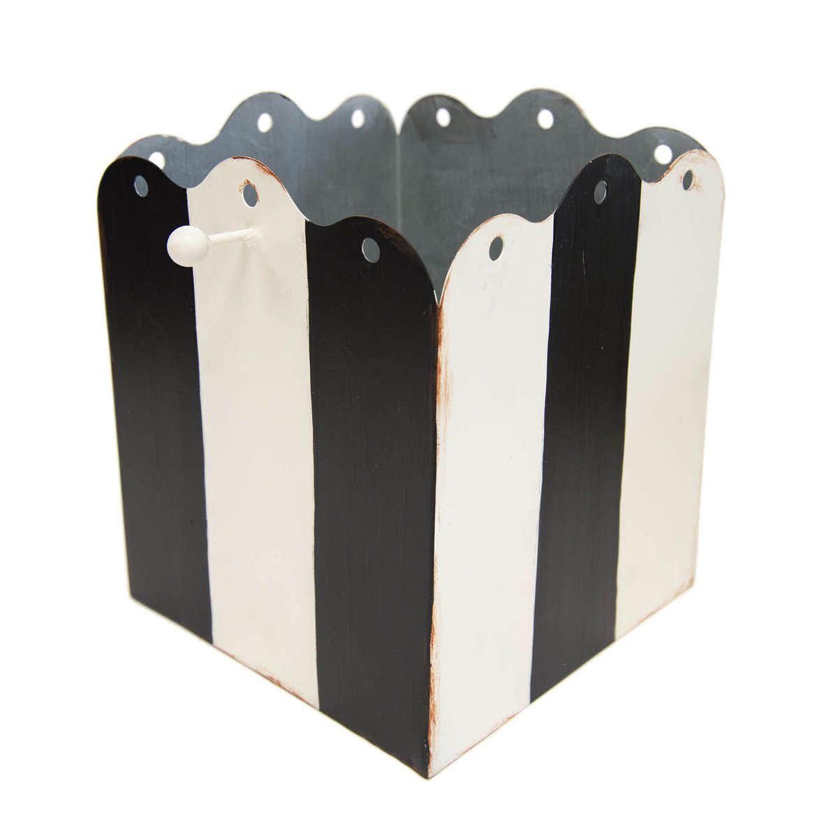 BLACK & WHITE PLANTER