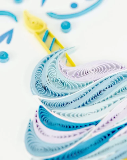 Cupcake & Candle Quill Card