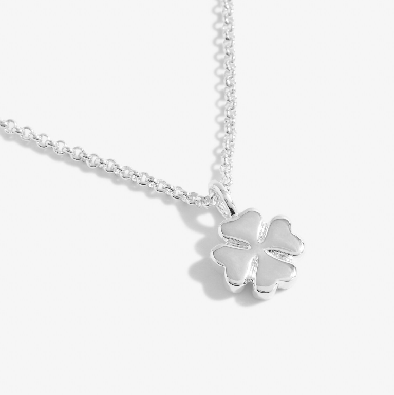 LUCK NECKLACE