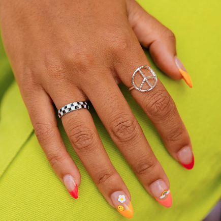 PEACE SIGN SILVER