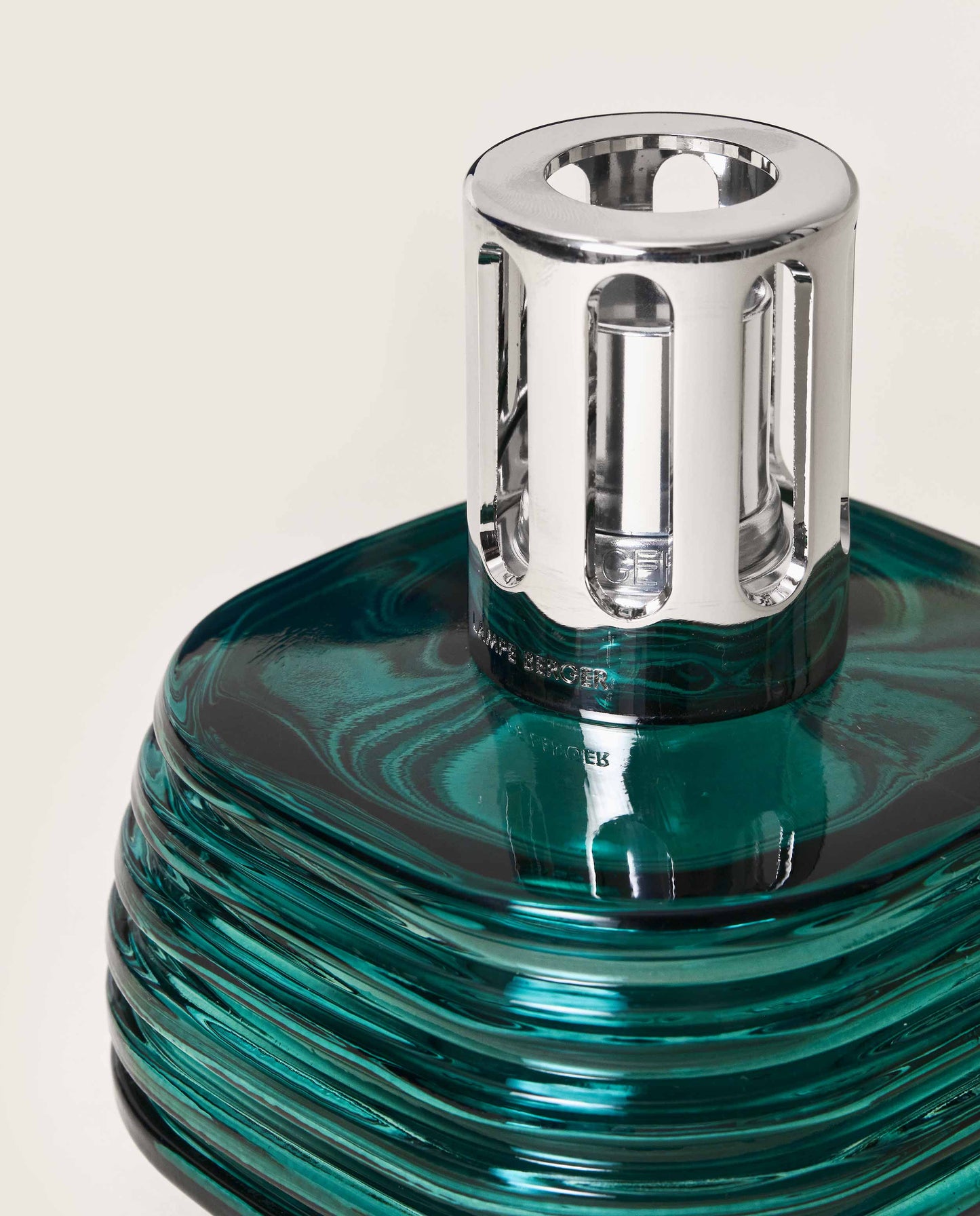 Vibes Fragrance Lamp - Emerald Green Lampe Berger Home 004822_VIBES-LAMPE-VIBES-VERTE_P_2