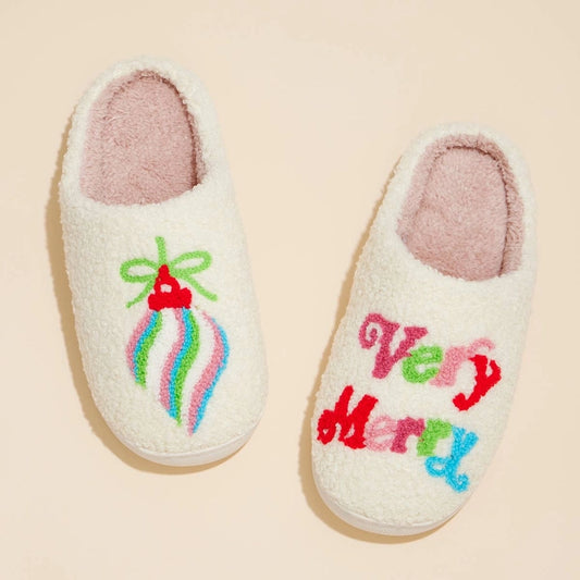 Very Merry Christmas Home Slippers Large Lilla Haven Holiday 059690241e7408768fd9c4d07ae1edeb219fa3bff5f43d6a6f70f8c8da0686a1