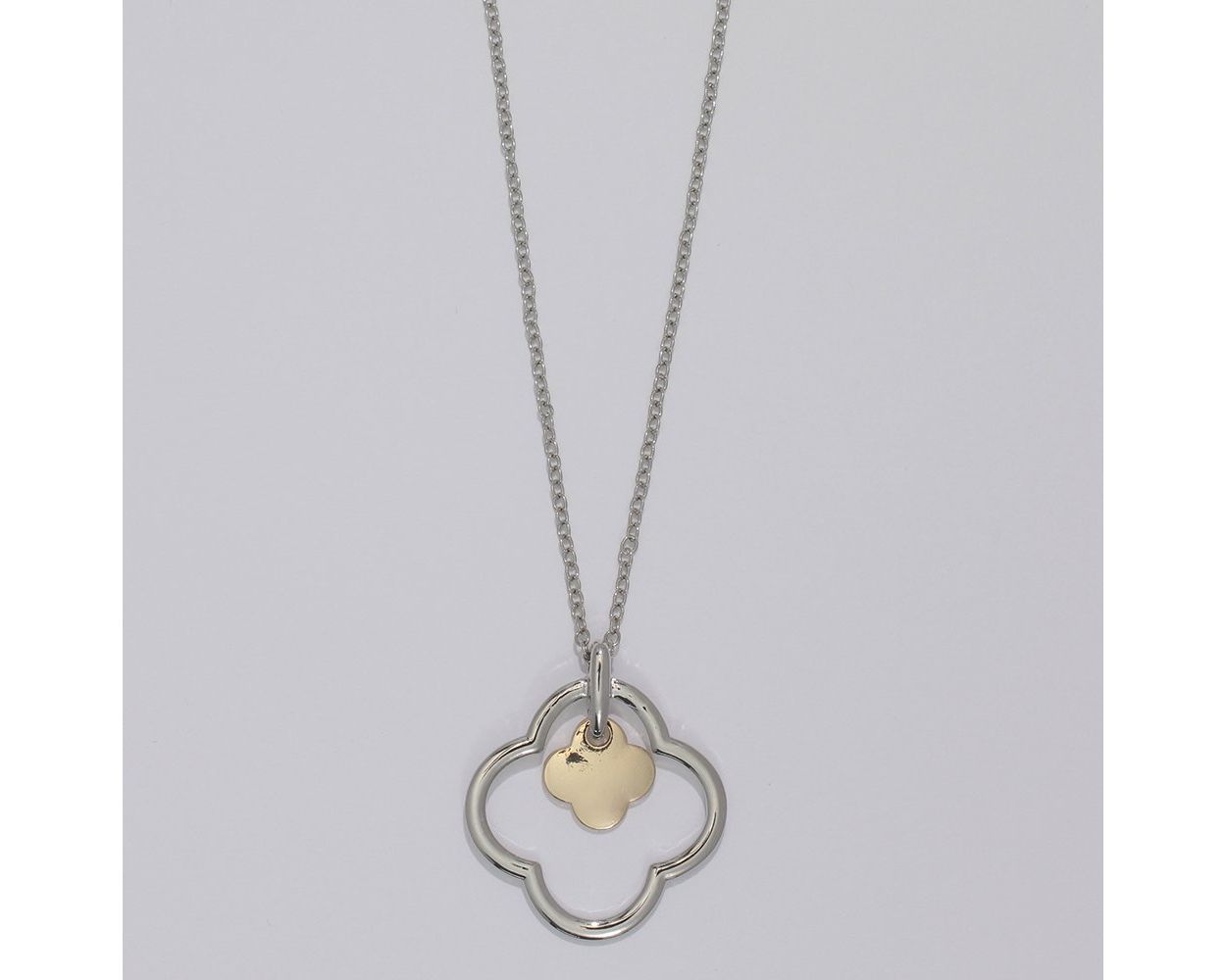 Two-Tone Clover Pendant Necklace Periwinkle Jewelry 8150952_sum2024