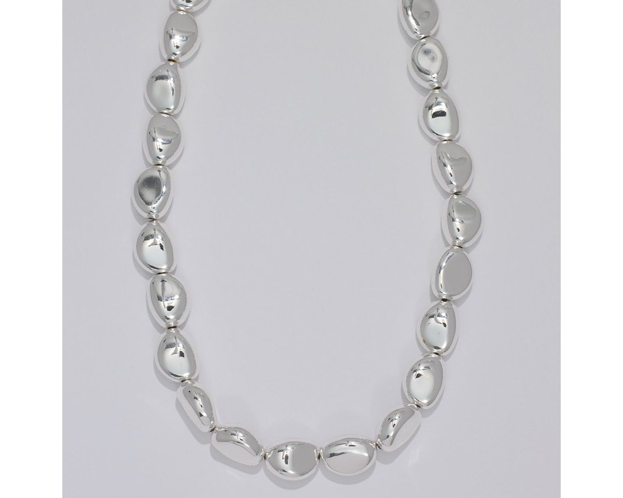 Abstract Silver Bead Necklace Periwinkle Jewelry 8150980_sum2024