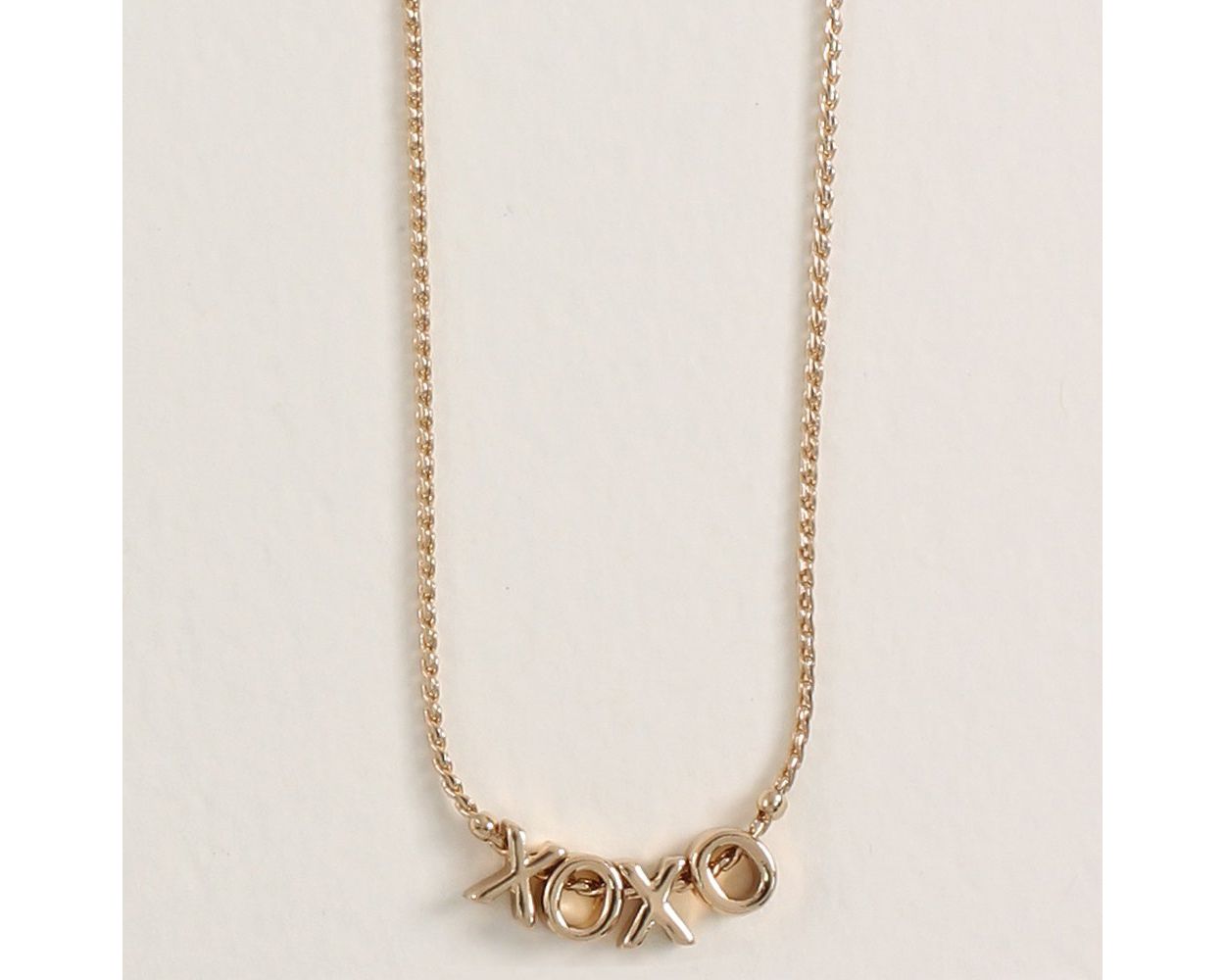 Gold Kisses & Hugs Necklace