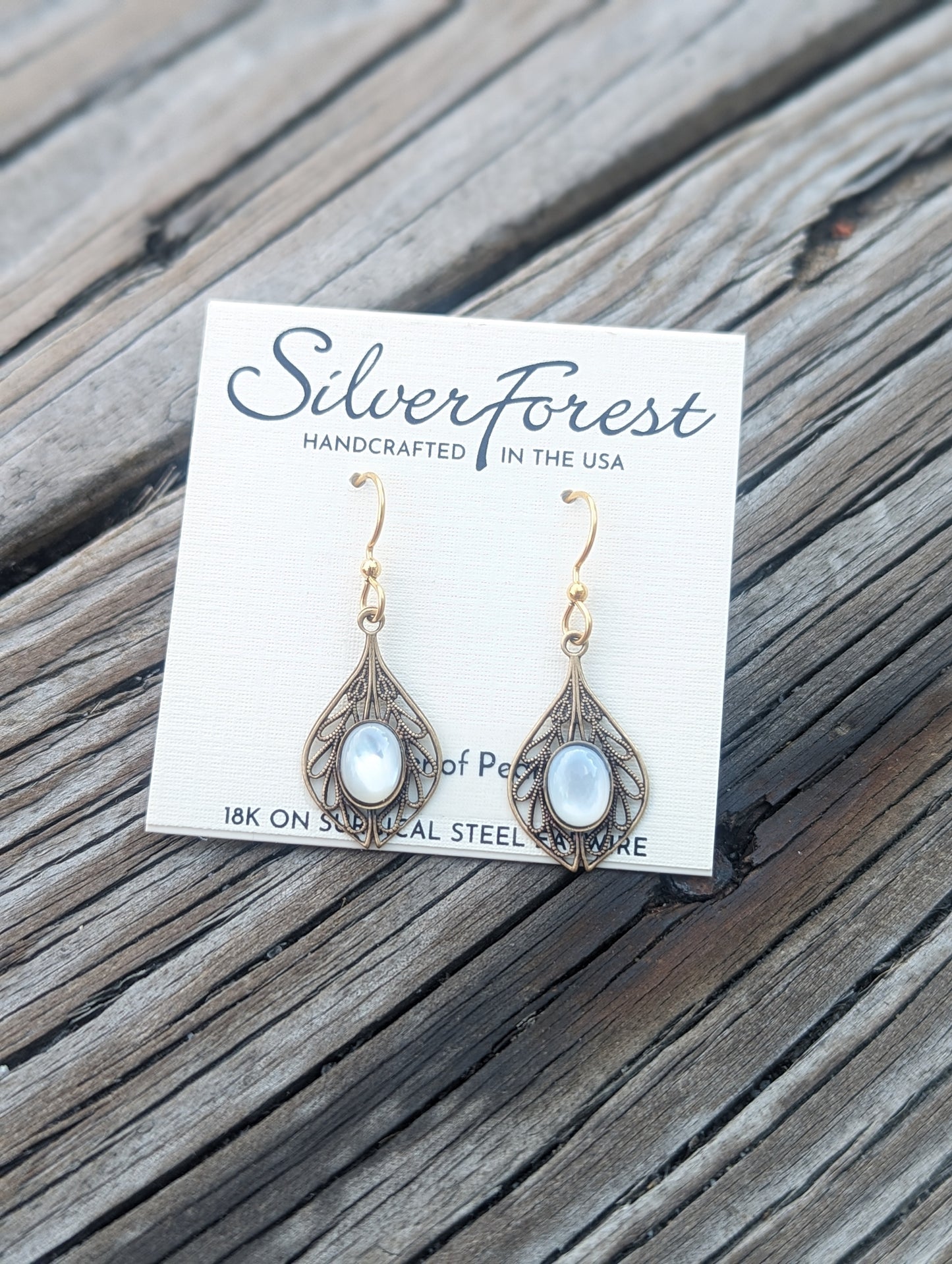 Filigree Tear w/ Mother of Pearl Earring