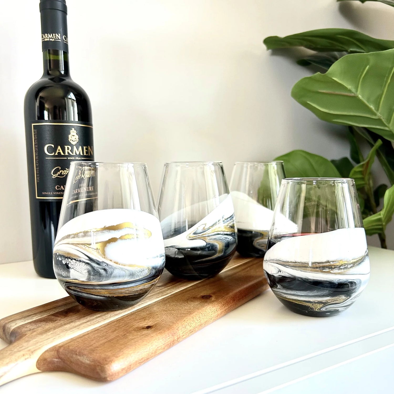 Resin Coated Entertaining Glasses (Set of 4) - Onyx Lynn & Liana Designs Home onx3