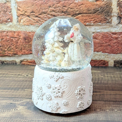 SWIRL DOME SNOWGLOBE