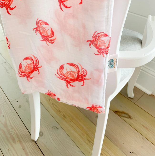 SWADDLE PINK CRAB LITTLE HOMETOWN Baby Screenshot2022-06-014.49.33PM