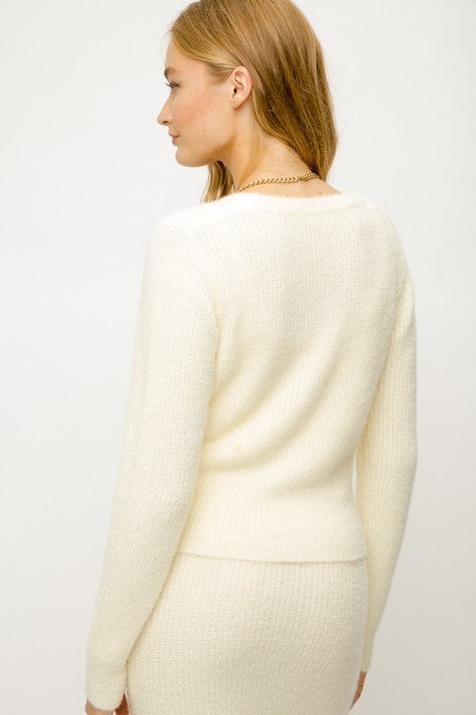 CREAM BUTTON UP SOFT CARDIGAN