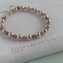 GRATEFUL 6MM DOGTOOTH AMETHYST