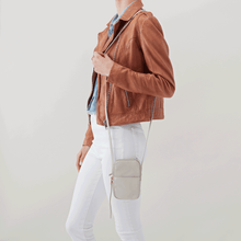 Hobo Fate Crossbody Phone Bag Dew