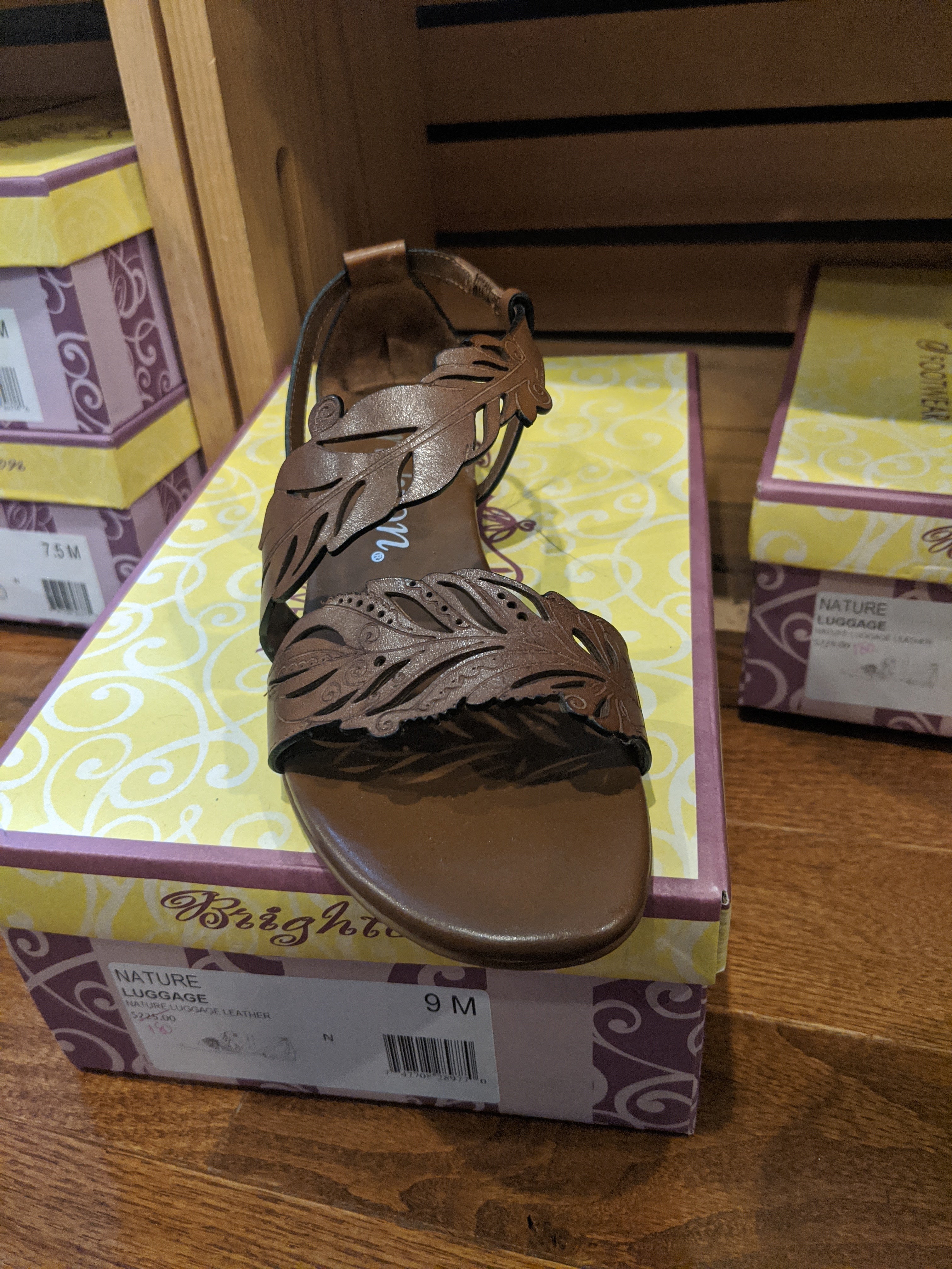 Brighton - Nature Luggage Leather