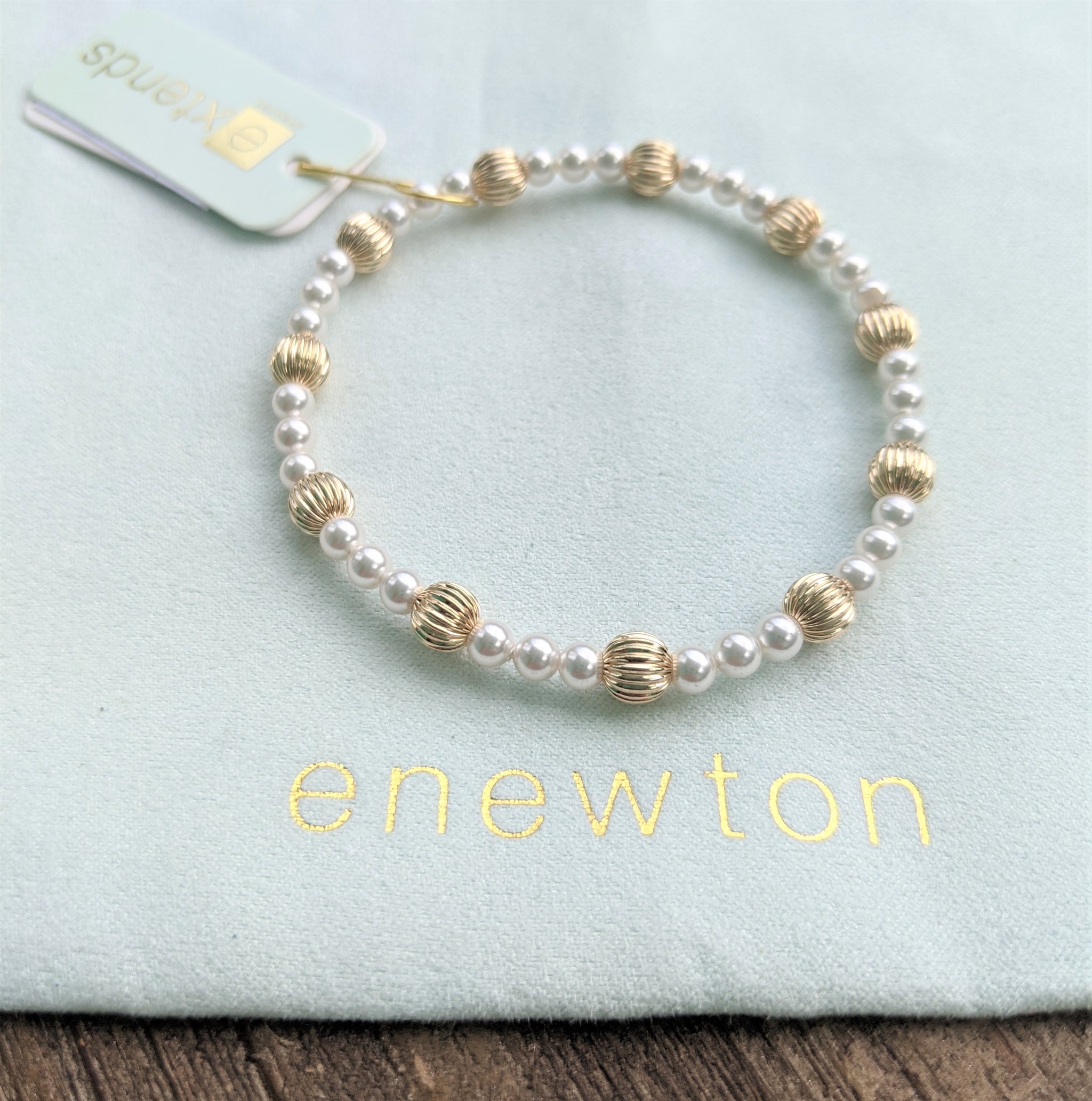 eNewton Extends Dignity Gold Sincerity Pattern 6mm Bead Bracelet - Available in Four Gemstones